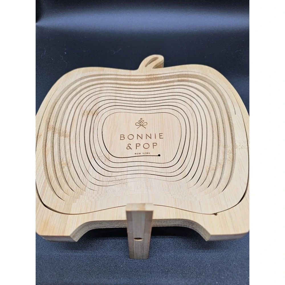 Bonnie & Pop Collapsible Wooden Apple Shaped Bowl‎ Handmade